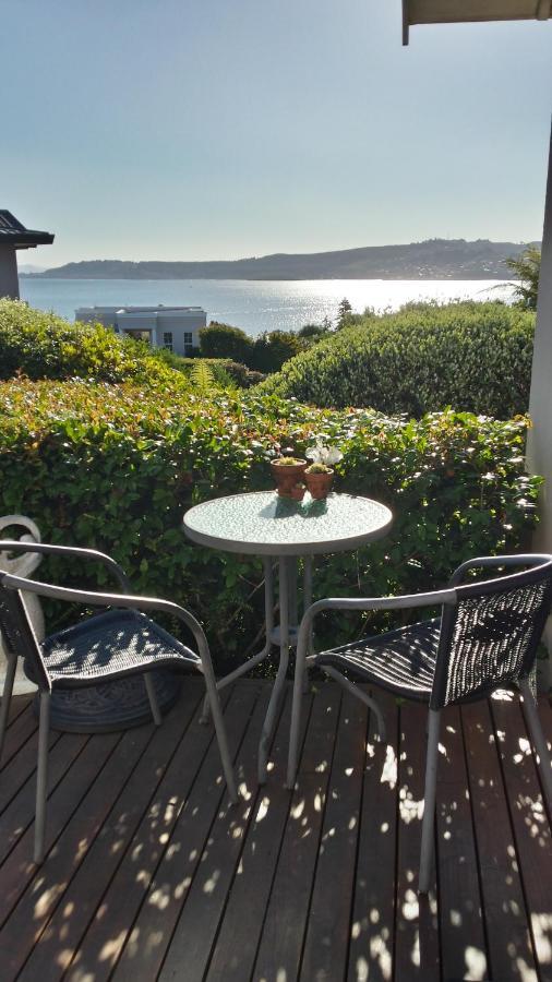 Charlies@Hilltop Deluxe Retreat Bed & Breakfast Taupo Exterior photo